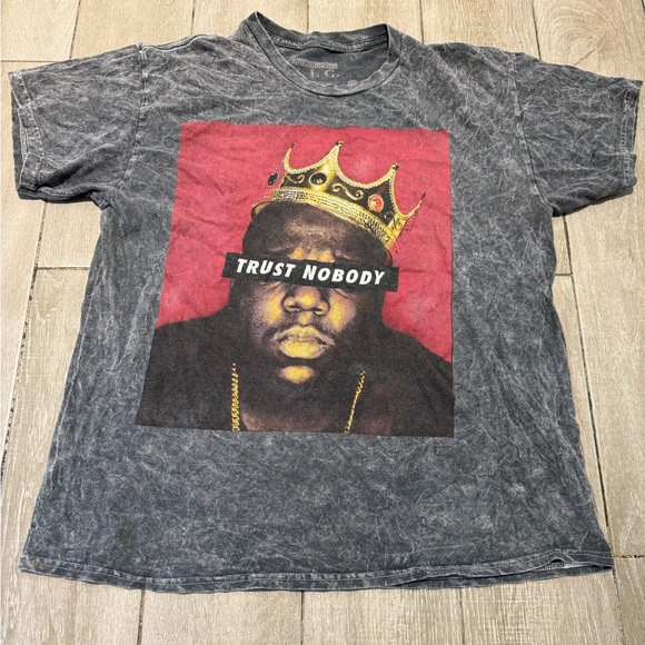 The Notorious B.I.G. Other - Men's The Notorious B.I.G. Trust Nobody Graphic T-Shirt Size Large